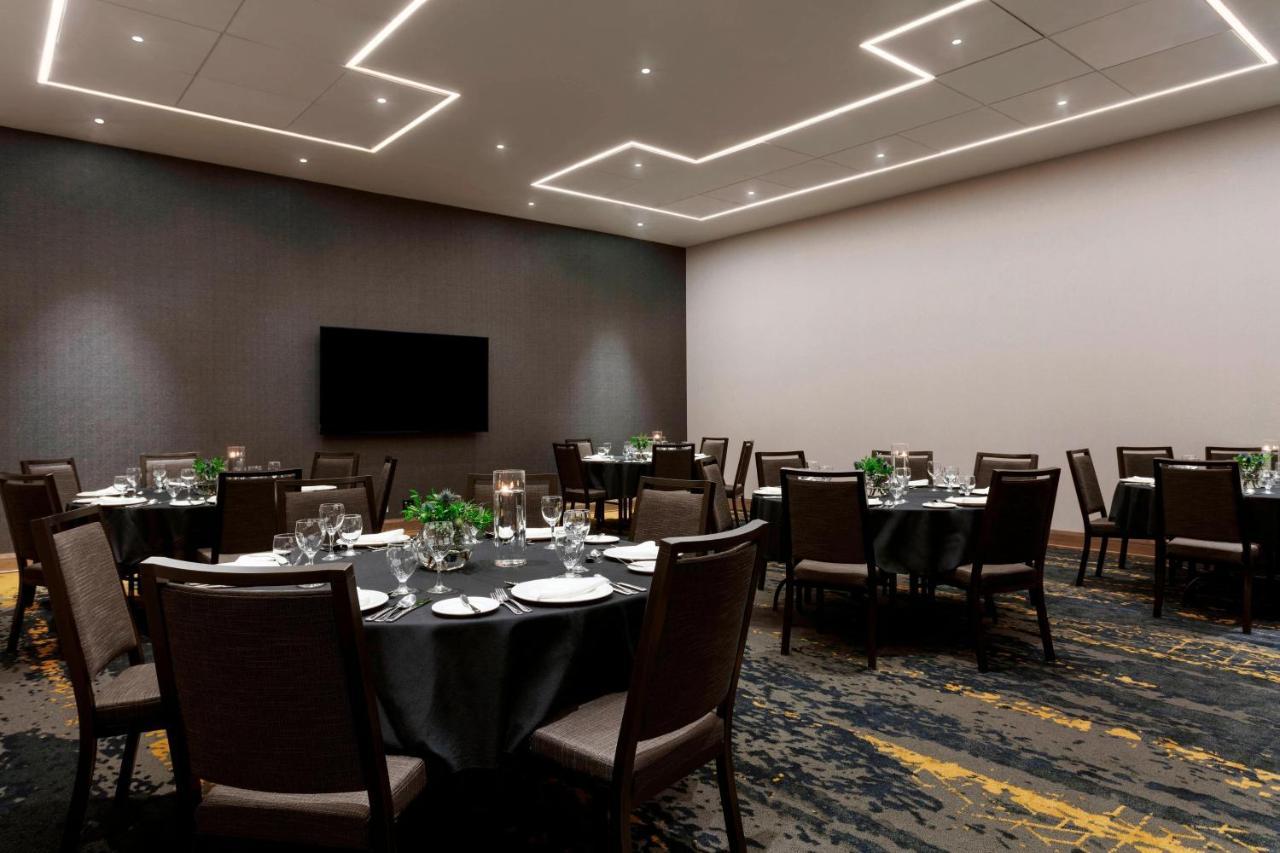 Sheraton Saint-Hyacinthe Hotel Екстер'єр фото