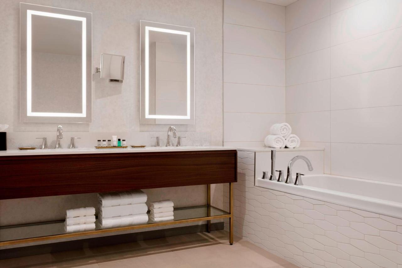 Sheraton Saint-Hyacinthe Hotel Екстер'єр фото